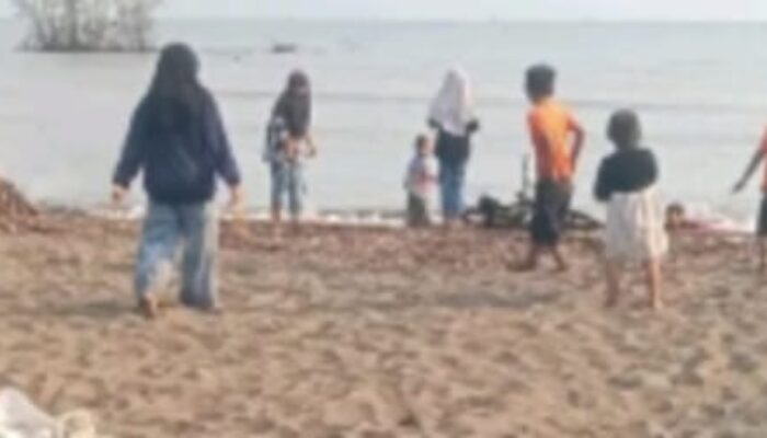 Pantai Cangkring Randusanga Wetan Brebes Mulai Diminati Pengunjung