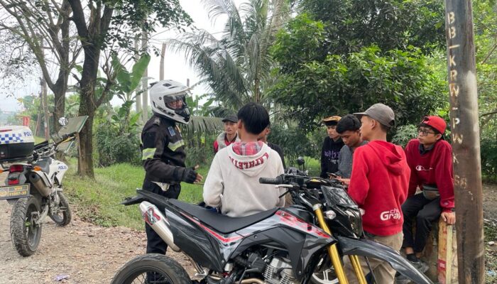 Satlantas Polres Karawang Ajak Masyarakat untuk Terapkan Disiplin Berlalu Lintas