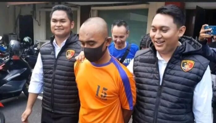 Oknum Guru Bejad Di SDN Purwasari Berani Cabuli Siswinya.