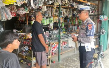 Satlantas Polres Karawang Tingkatkan Patroli Dialogis saat Ops Mantap Brata