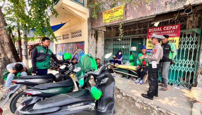 Satlantas Polres Karawang Tingkatkan Ops Mantap Brata Lewat Patroli Dialogis