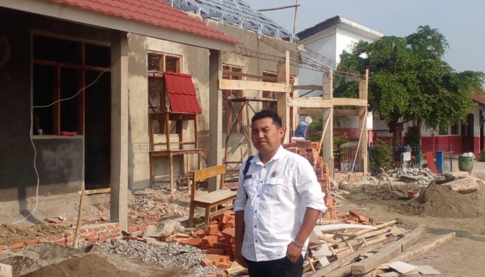 Kades Cicinde Utara Ucapkan Terima Kasih Kepada Anggota DPRD Karawang Pendi Anwar Atas Pembangunan Madrasah