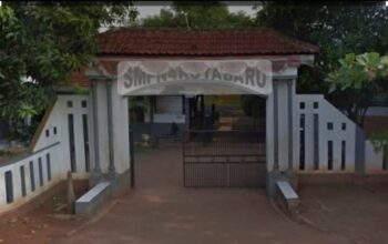 Ada Apa Dengan Kepala Sekolah SMPN 4 Kota baru Karawang Kabur pada Saat Di Temui Wartawan Di Ruang Kerjanya