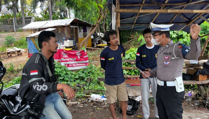 Satlantas Polres Karawang Gencar Sampaikan Larangan Knalpot Brong Kepada Masyarakat