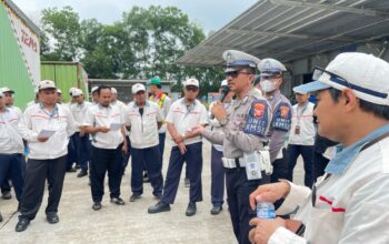 Edukasi Knalpot Tidak Sesuai Spesifikasi Teknis, Satlantas Polres Karawang Jangkau Kawasan KIIC