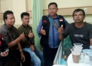 Awak Media Nurjatinews Jenguk Rekanya Yang Sakit Di RS Citra Sari Husada Karawang