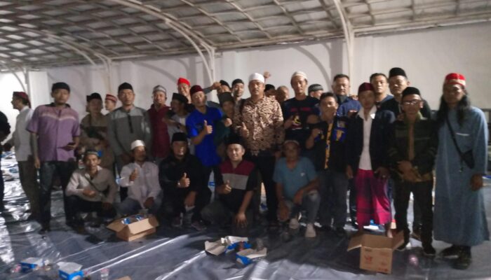 Caleg DPRD  Karawang Partai Nasdem Ade Sobari, Ajak Jamaah Maknai lsra mi”raj