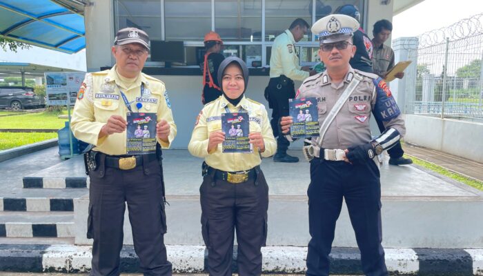 Satlantas Polres Karawang Lakukan Patroli Dialogis Kepada Mitra Keamanan Polri