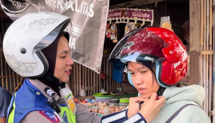Optimalisasi Ops Mantap Brata ala Srikandi Satlantas Polres Karawang