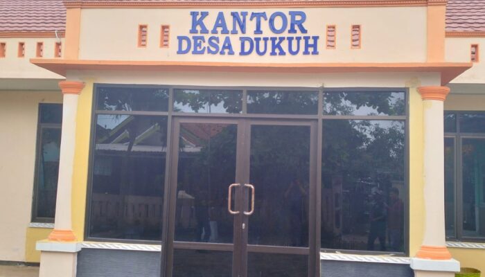 Kantor Desa Dukuh kecamatan Ciasem Tutup pada Jam Kerja
