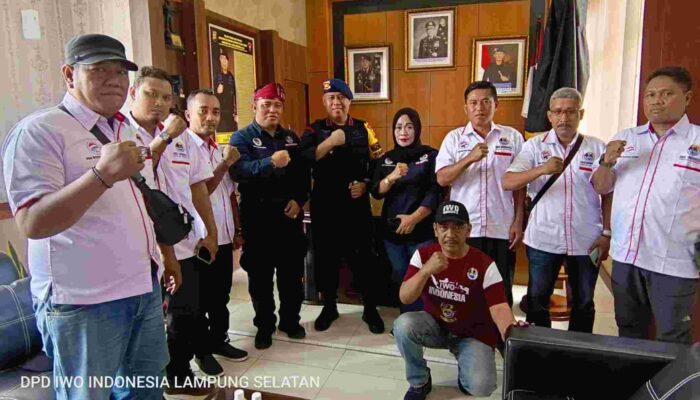 Ketua Umum IWO INDONESIA Lakukan Kunjungan Ke SATBRIMOB Polda Jambi