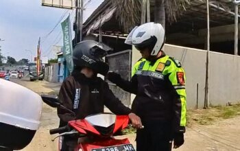 Satlantas Polres Karawang Tingkatkan Patroli Humanis di Jalan Raya