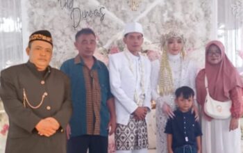 Keluarga Besar Bp Yayat Hidayat Dan Ibu Kastuti Di Wangon Banyumas Gelar Syukuran Walimatul Nikah