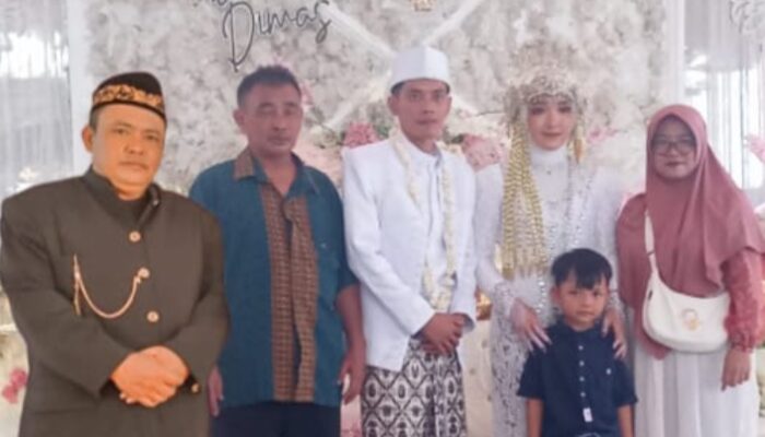 Keluarga Besar Bp Yayat Hidayat Dan Ibu Kastuti Di Wangon Banyumas Gelar Syukuran Walimatul Nikah