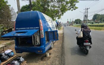 Satlantas Polres Karawang Maksimalkan Gerai Pelayanan SIM Keliling bagi Masyarakat
