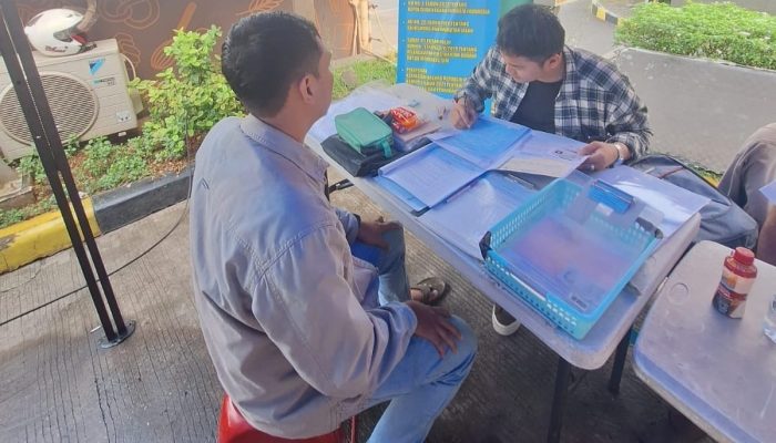Gerai Pelayanan SIM Keliling Disediakan Satlantas Polres Karawang untuk Masyarakat