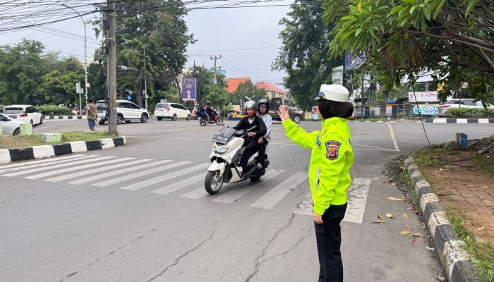 Hadirkan Kelancaran di Jalan Raya, Satlantas Polres Karawang Gelar Gatur Lalin
