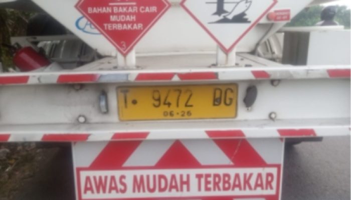 Mobil Pertamina Depo Cikampek Tertangkap Tangan Kencing BBM Bersubsidi