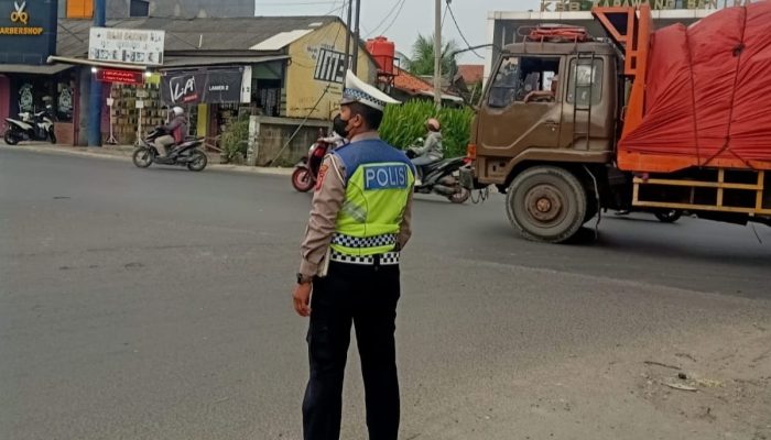 Upaya Polantas di Karawang, Cegah Pengendara Alami Kemacetan dan Laka Lantas