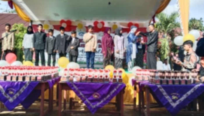 SDN Wancimekar 2 Kotabaru Karawang Gelar Kenaikan Kelas dan Perpisahan Kelas 6 