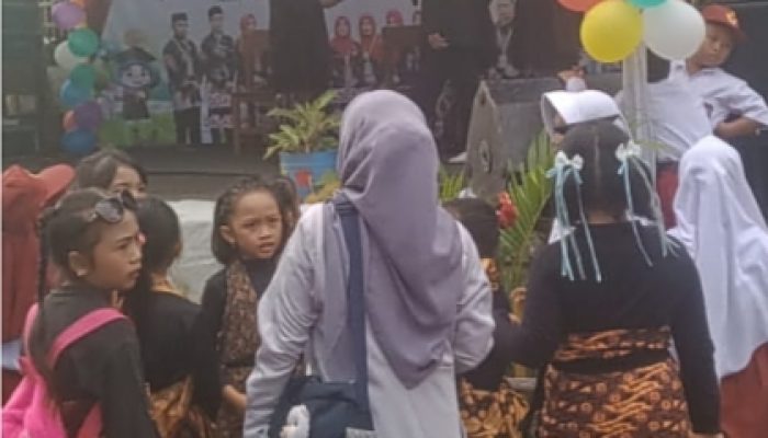 Pelepasan Siswa Kelas VI SDN Cibukamanah II Cibatu Purwakarta Gelar Pentas Seni