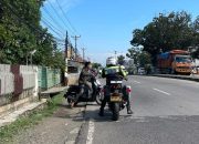 Upaya Satlantas Polres Karawang, Tegur Pelanggar yang Lawan Arus Lalu Lintas