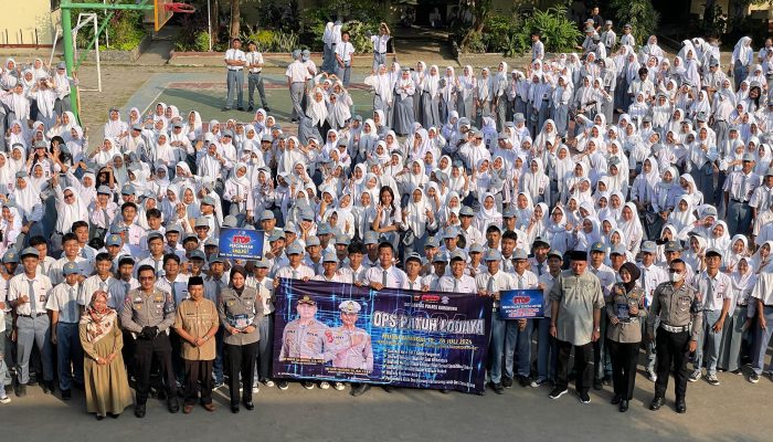Ops Patuh Lodaya, Satlantas Polres Karawang Goes to School di SMAN 1 Klari