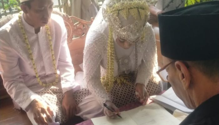 Keluarga besar Bp Darsa Di Ciampel Karawang Gelar Syukuran Walimatul Nikah