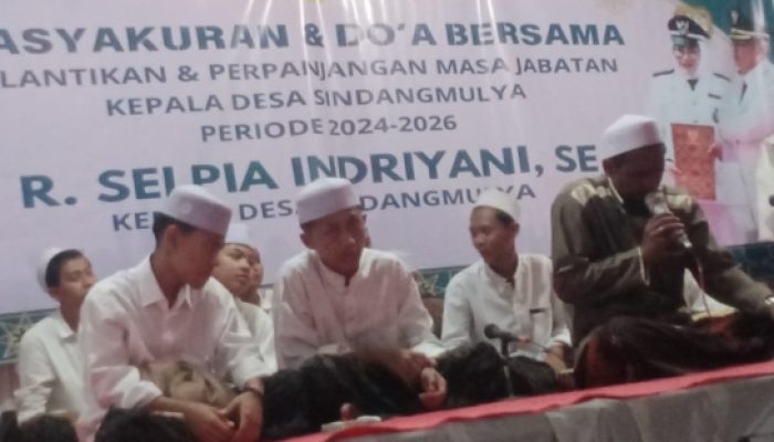 Malam jum’at Barokah dalam doa bersama di Desa Sindang mulya Cibarusah Kota Kabupaten Bekasi.