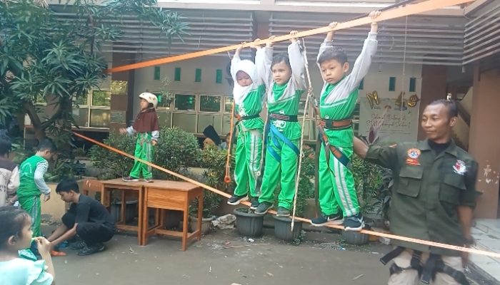 Outbond Kecamatan Kotabaru  Hadir Di SDN Cikampek Selatan 1 Karawang