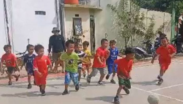 Perumahan Telaga Pasir Raya RT 10 RW 12 Desa Sukasari  Bekasi,Gelar Pertandingan Olah Raga, Dalam Rangka HUT RI Ke-79.