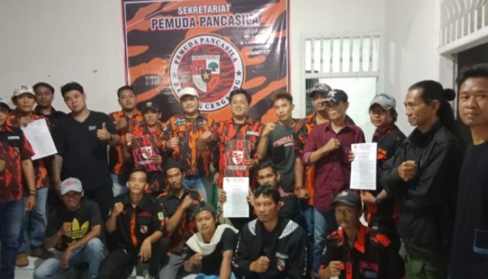 Ketua Ranting Pemuda Pancasila Se-Kecamatan Purwasari Periode 2024-2026 Terima SK