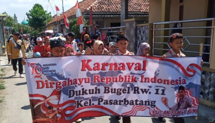 Dalam Rangka HUT RI yang ke 79 Dusun Dukuh Bugel Pasar Batang Brebes Gelar kegiatan Karnaval