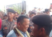 Drs Acep jamhuri dan Gina Fadlia Swara.S.E.M.M resmi mendaftar di KPU Karawang 2024.