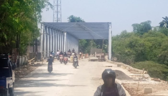 Di perkirakan bulan November bisa di gunakan, Jembatan Cipamingkis di Kerjakan Secara Maksimal, Progres Sudah Mencapai 85 Persen