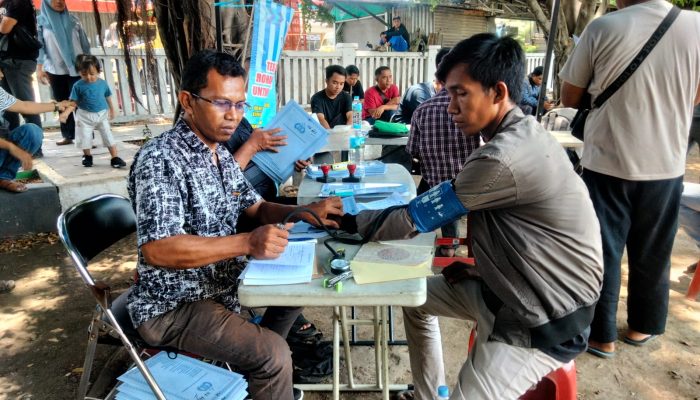 Gerai SIM Keliling Satlantas Polres Karawang, Mudahkan Masyarakat Perpanjang SIM