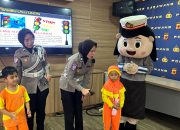 Sat Lantas Polres Karawang Gelar Edukasi Polisi Sahabat Anak Bersama TKIT Shafa Marwah Insani
