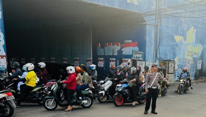 Sat Lantas Polres Karawang Gelar Gatur Pagi, Cegah Kemacetan di Jalan Raya