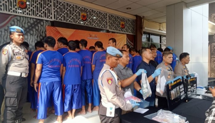 Satuan Reskrim Narkoba Polres Karawang Berhasil Menangkap 32 Orang Pelaku Jaringan Narkoba