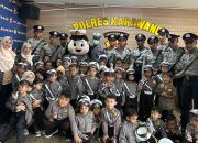 Sat Lantas Polres Karawang Hadirkan Keseruan saat Kegiatan Polisi Sahabat Anak