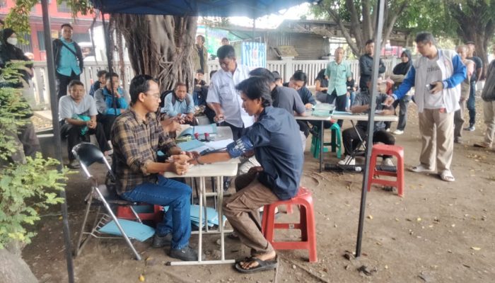 Potret Pelayanan Prima Gerai SIM Keliling Sat Lantas Polres Karawang