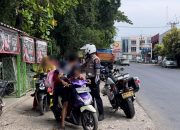 Patroli Simpatik! Polantas di Karawang Disiplinkan Pelanggaran di Jalan Raya