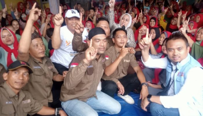 Ketua (FMSB) GOPAR tokoh pemuda Sumurkondang Dukung Acep-Gina sebagai Calon Bupati dan Wakil Bupati Karawang 2024-2029