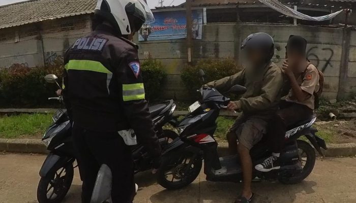 Polantas di Karawang Tingkatkan Patroli Simpatik, Cegah Pelanggaran di Jalan Raya