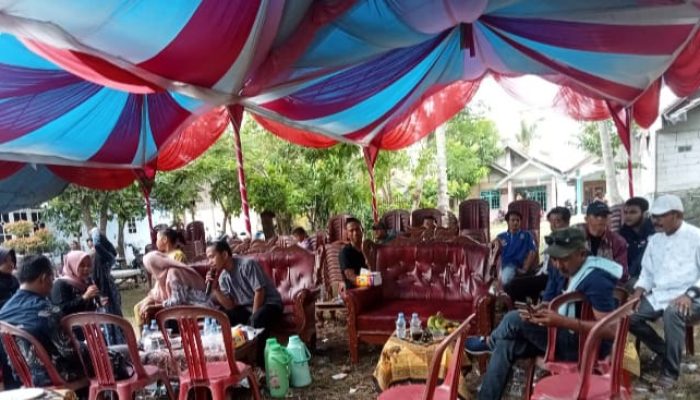 Kades Sumurgede Karawang Gelar Syukuran Perpanjangan Masa Jabatan