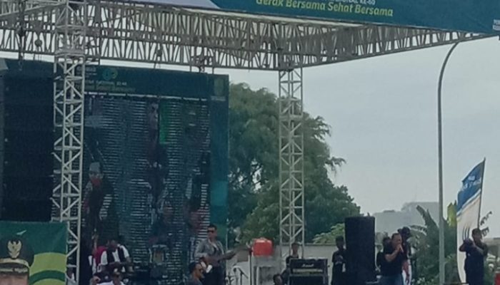 Peringatan Hari Kesehatan Nasional (HKN) yang ke – 60 di Kabupaten Karawang 
