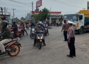 Polantas Laksanakan Pengaturan Lalu Lintas, Cegah Kamseltibcar di Jalan Raya