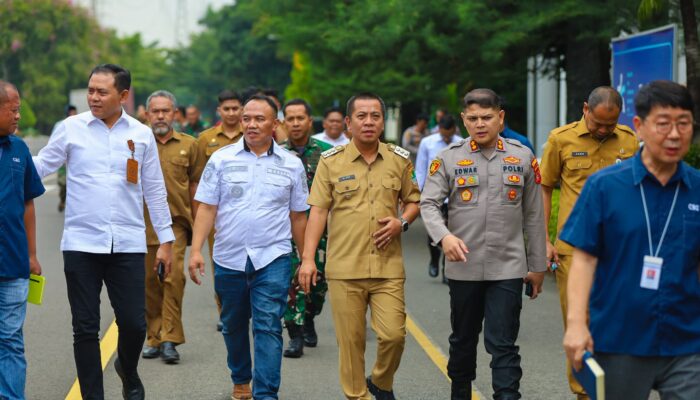 Forkompinda Kabupaten Karawang Tindak Lanjuti Masalah Penutupan Gerbang Belakang PT. Chang Shin Indonesia