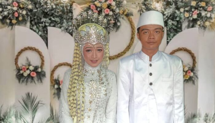 Keluarga besar Bp Fefen Suhendro Di Kelurahan Adiarsa Timur Karawang gelar Syukuran walimatul nikah