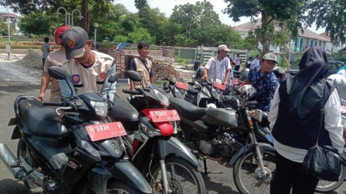 Apel kendaraan dinas tingkat pemerintah kab karawang